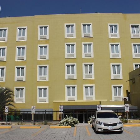 Beverly Hills: Hotel And Business Nuevo Cuscatlan ภายนอก รูปภาพ