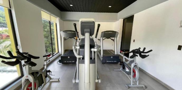 Beverly Hills: Hotel And Business Nuevo Cuscatlan ภายนอก รูปภาพ
