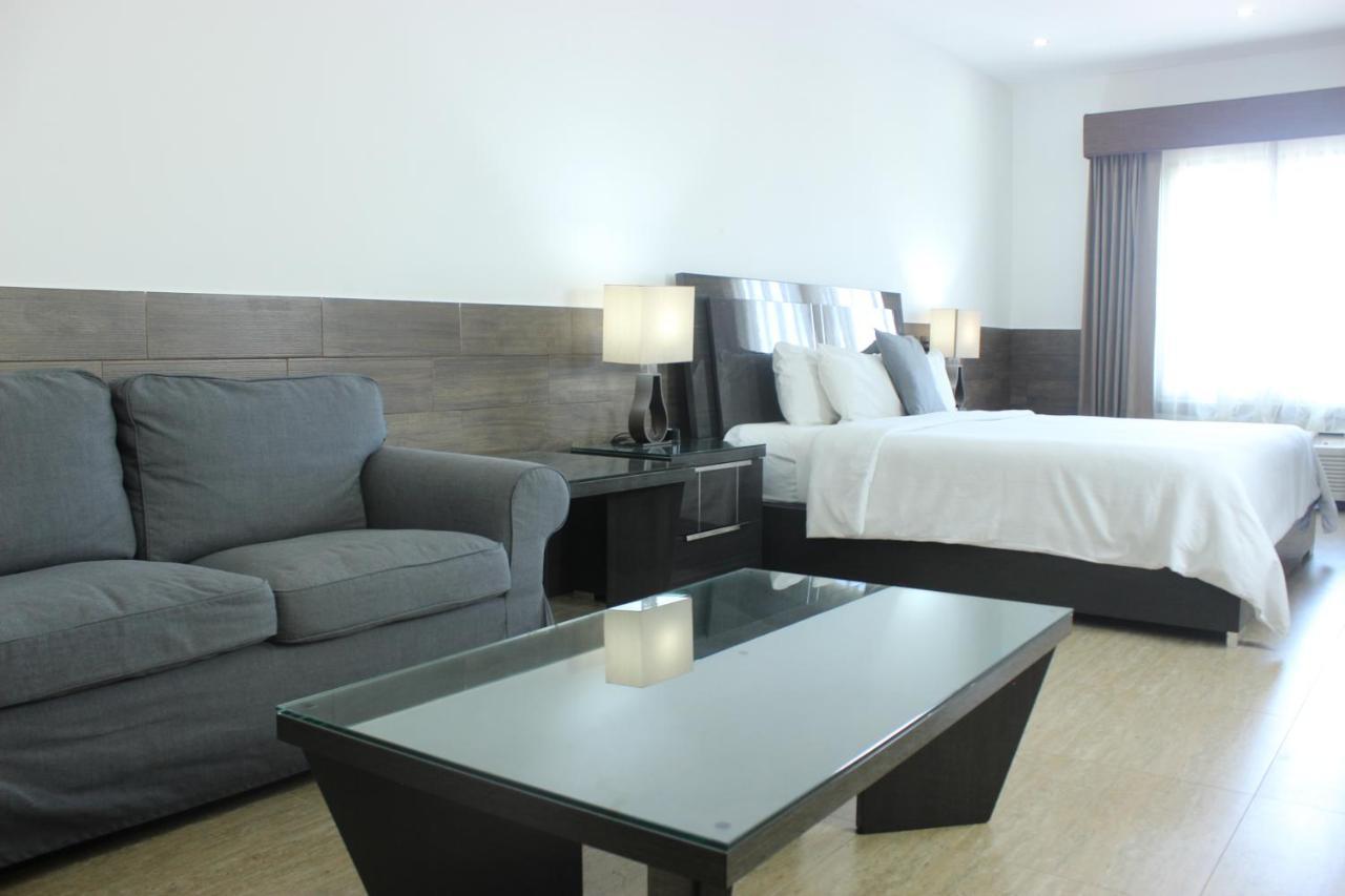 Beverly Hills: Hotel And Business Nuevo Cuscatlan ภายนอก รูปภาพ