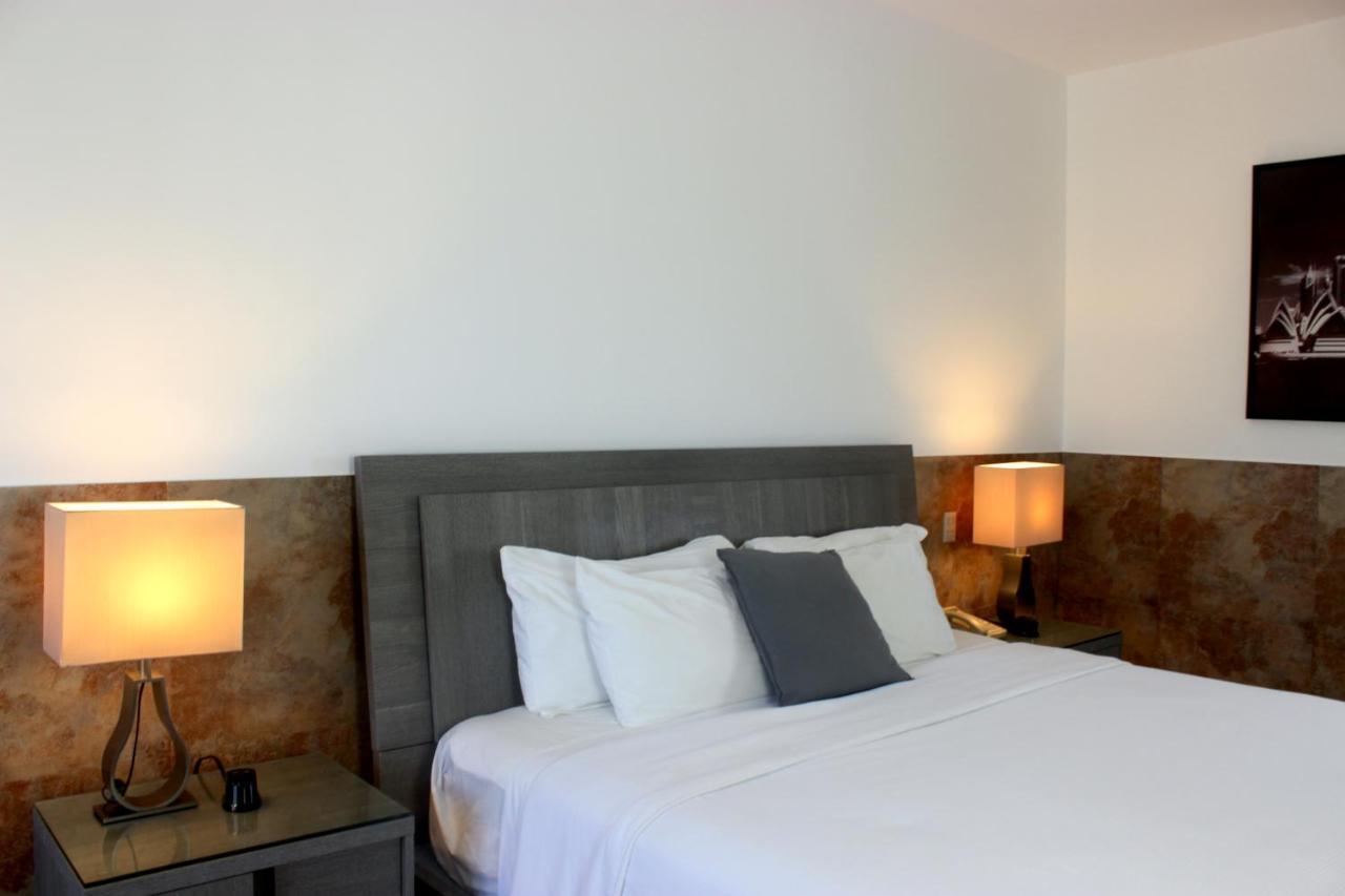 Beverly Hills: Hotel And Business Nuevo Cuscatlan ภายนอก รูปภาพ