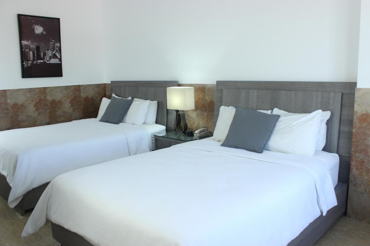 Beverly Hills: Hotel And Business Nuevo Cuscatlan ภายนอก รูปภาพ
