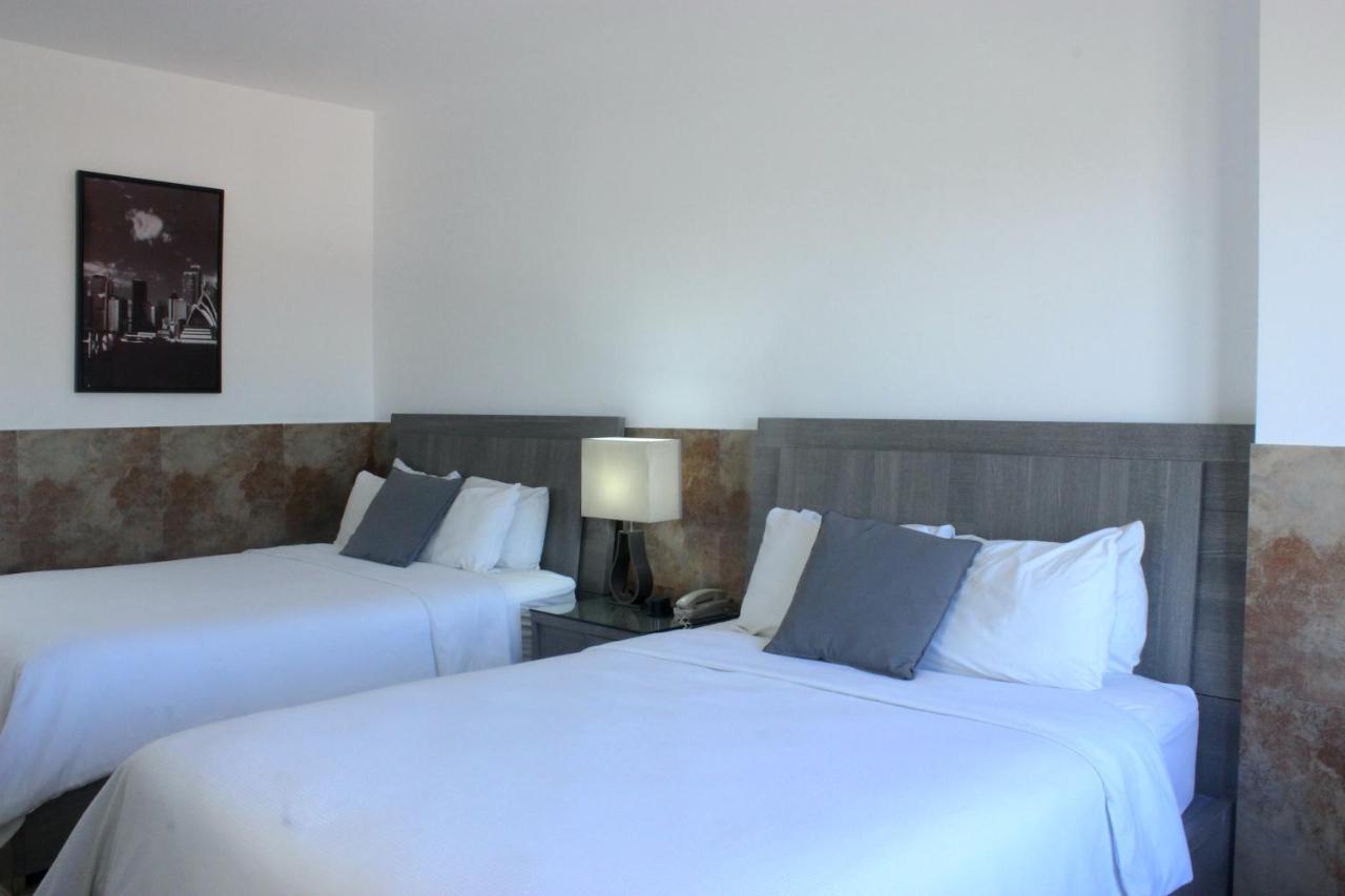 Beverly Hills: Hotel And Business Nuevo Cuscatlan ภายนอก รูปภาพ