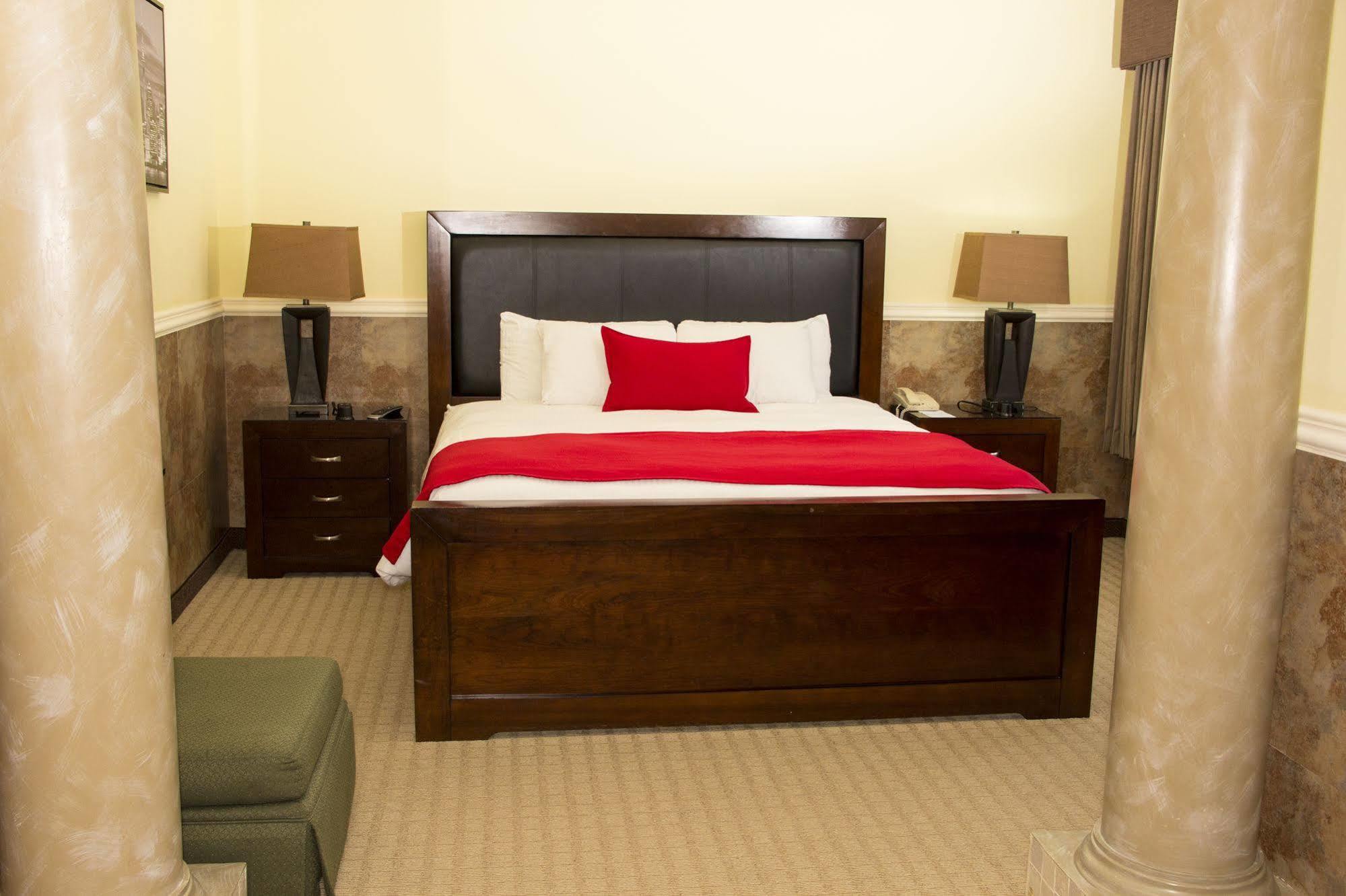 Beverly Hills: Hotel And Business Nuevo Cuscatlan ภายนอก รูปภาพ